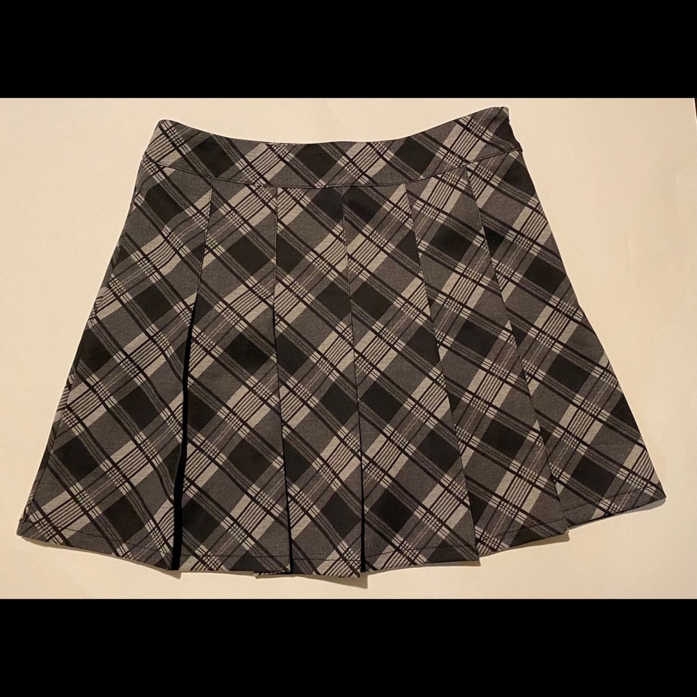 Plaid mini skirt medium size color gray